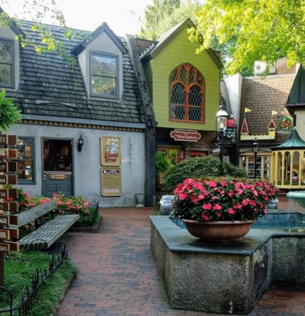 Gt307 Romantic Condo Downtown Gatlinburg & Pool Eksteriør billede